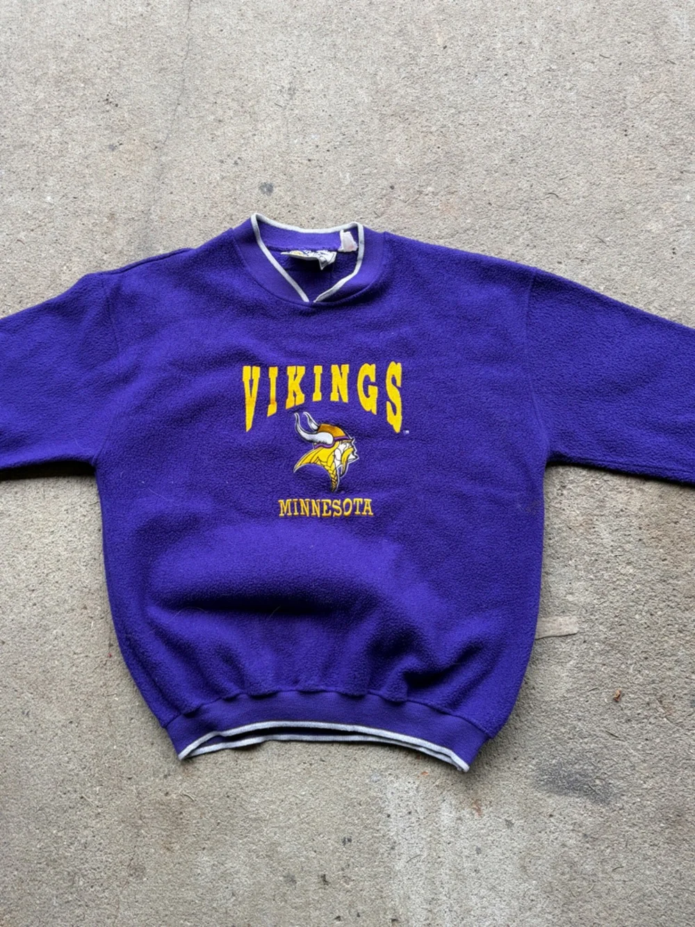 Minnesota Vikings 90s Vintage Cotton Purple Crewneck Sweatshirt Medium - Picture 5 of 11